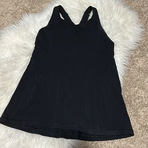 Lululemon High Neck Tank - size 8